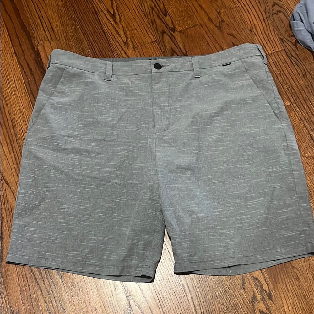 Men's Gray Shorts